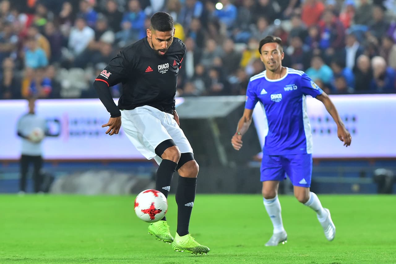 Emoción, goles, amigos, exfutbolistas, jugadores en activo y lágrimas, así se desarrolló la despedida del argentino nacionalizado mexicano.