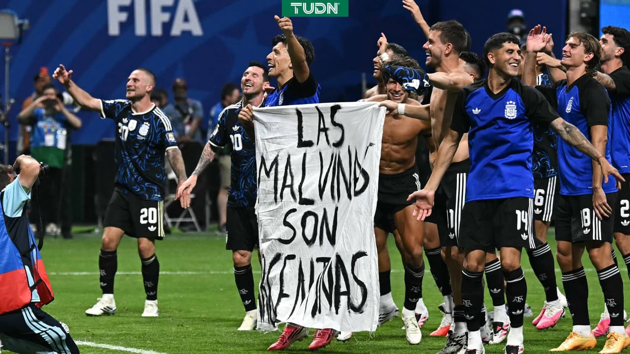 Así celebró Argentina tras eliminar a Inglaterra: la lona de las Malvinas que nadie esperaba