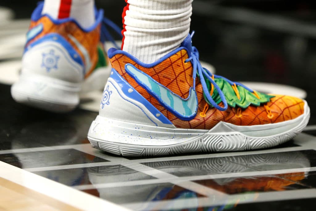 Tras el cambio de reglas de la liga, los basquetbolistas están al último grito de la moda en cuanto a calzado se refiere.
