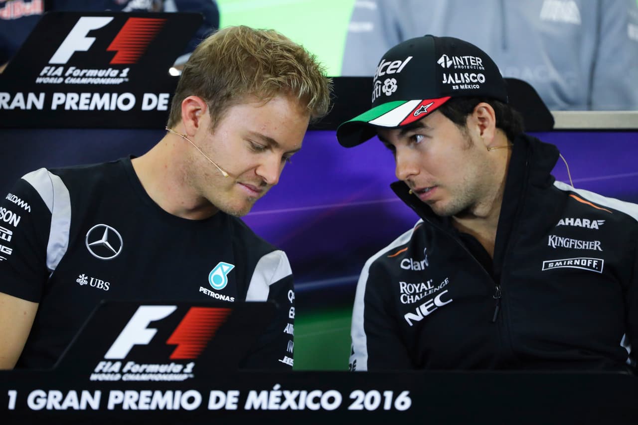 ‘Checo’ Pérez y Nico Rosberg se relajan hablando del Día de Muertos en México