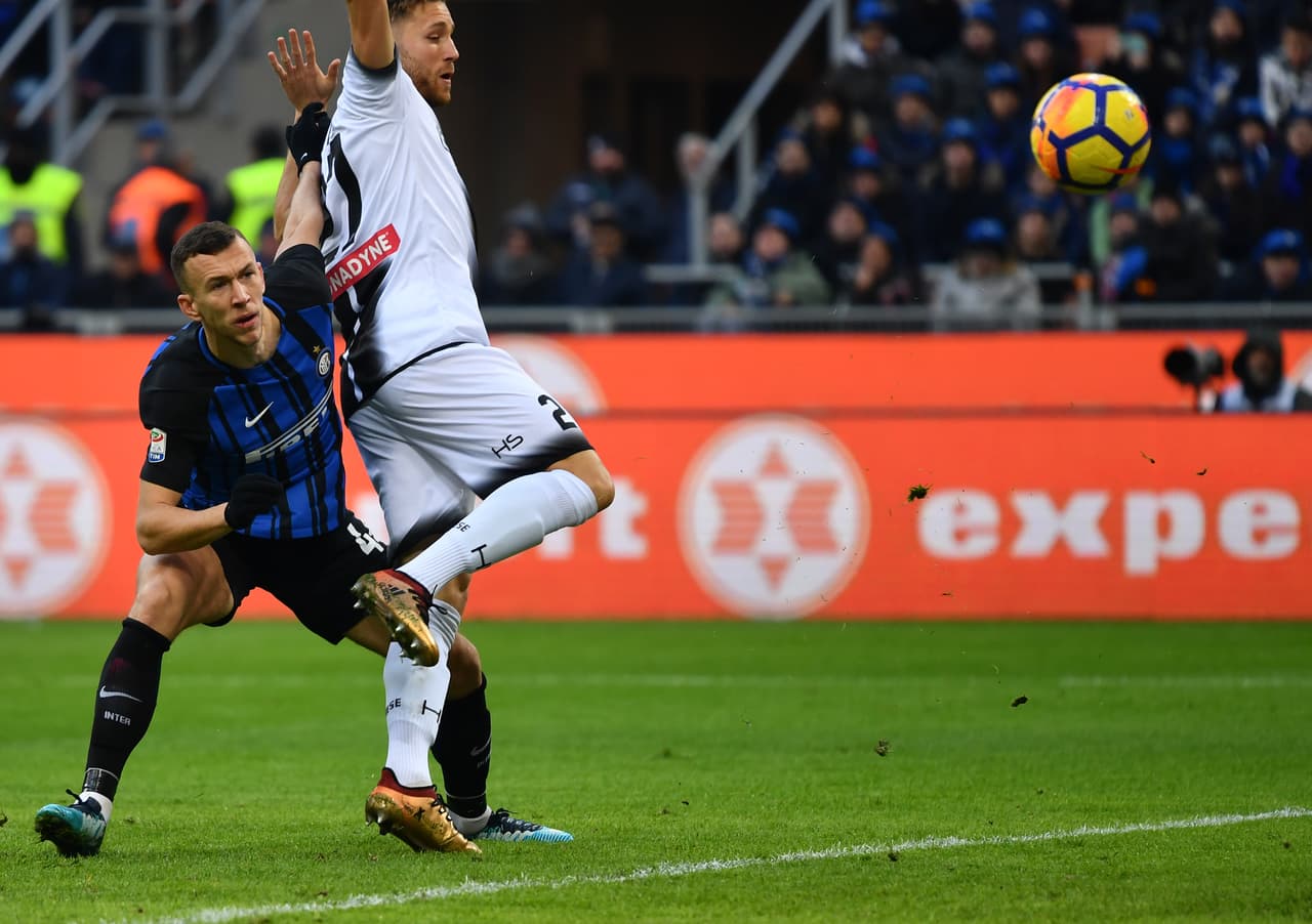 Sin embargo, Inter no encontró tampoco en el segundo tiempo las fórmulas para poner en peligro el Udinese.