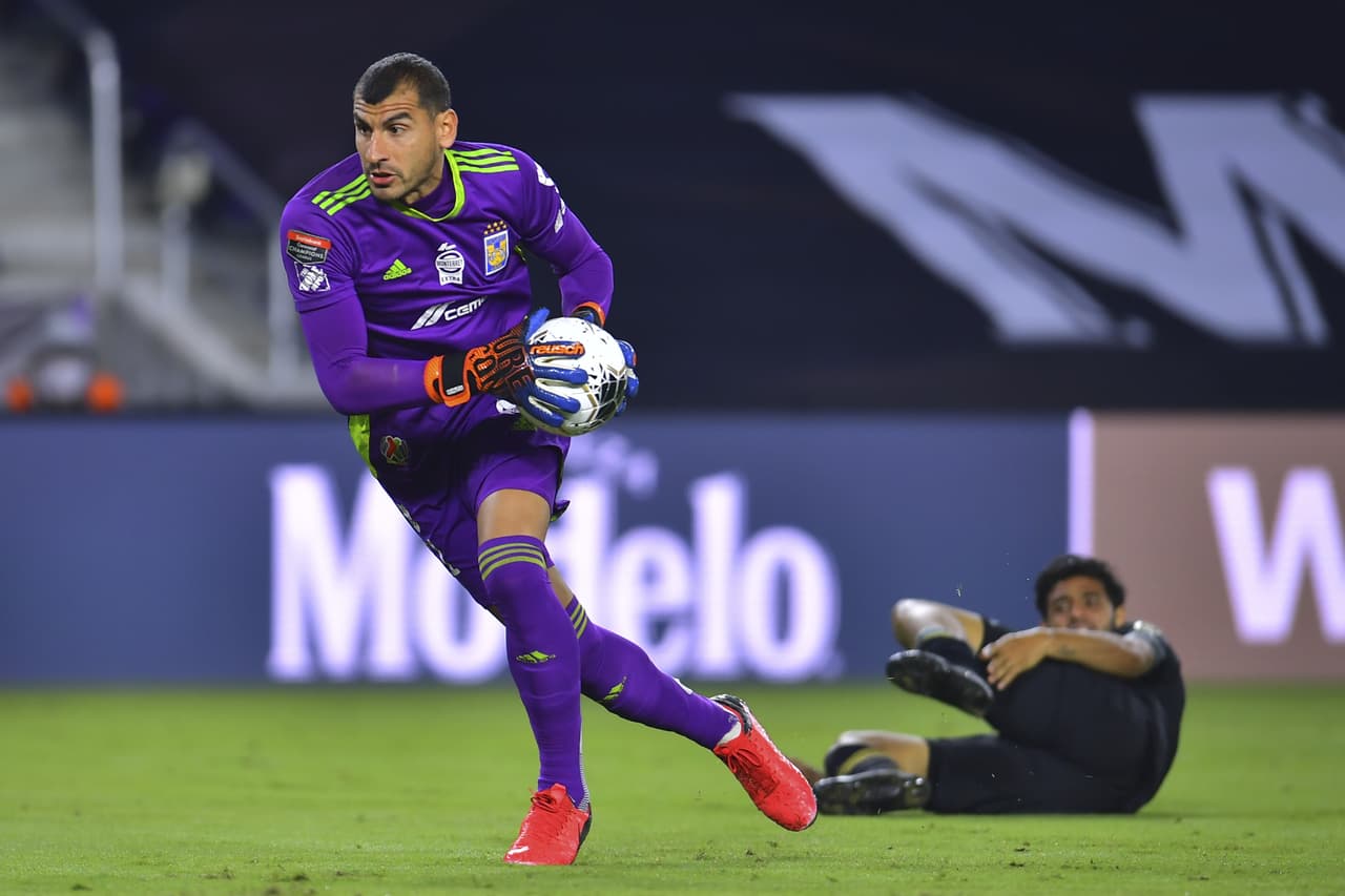 Durante el primer tiempo los angelinos tuvieron oportunidades interesantes de gol, pero fue hasta el 61’ que Diego Rossi abrió el marcador. Hugo Ayala (72’) igualó las condiciones y en la recta final del cotejo apareció Gignac (84’) para darle el título a los de la UANL.