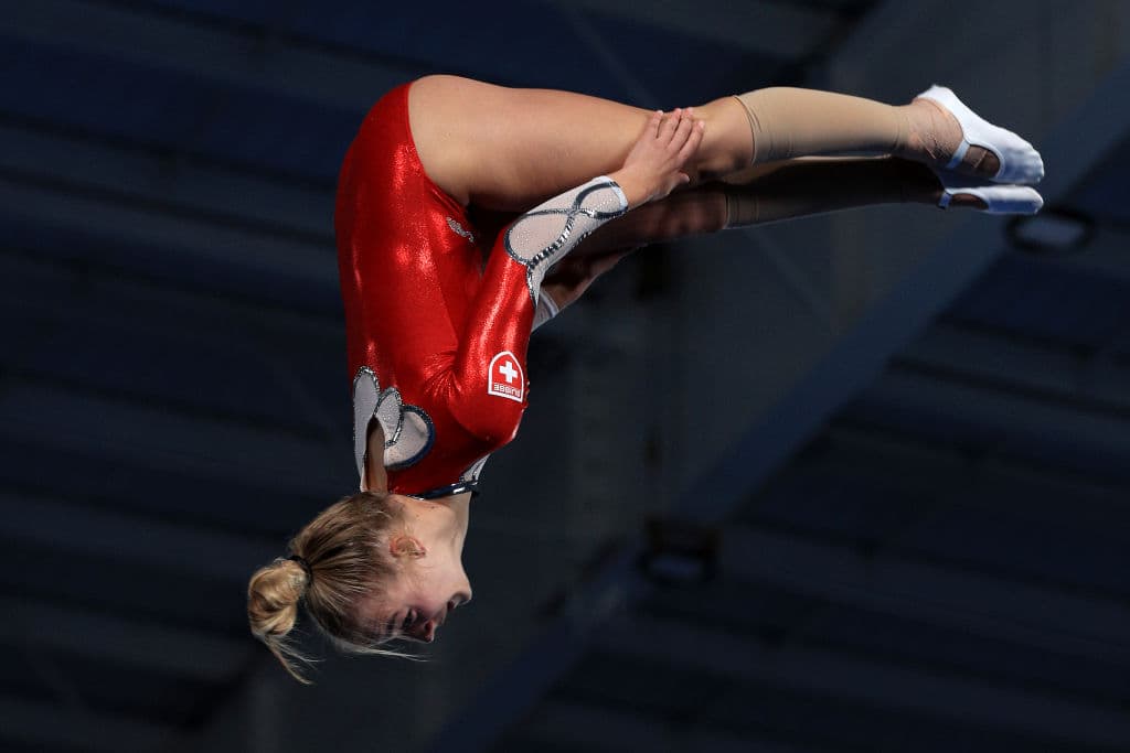 Con valentía y arrojo compite la suiza Emily Mussmann en el trampolín de Buenos Aires 2018.