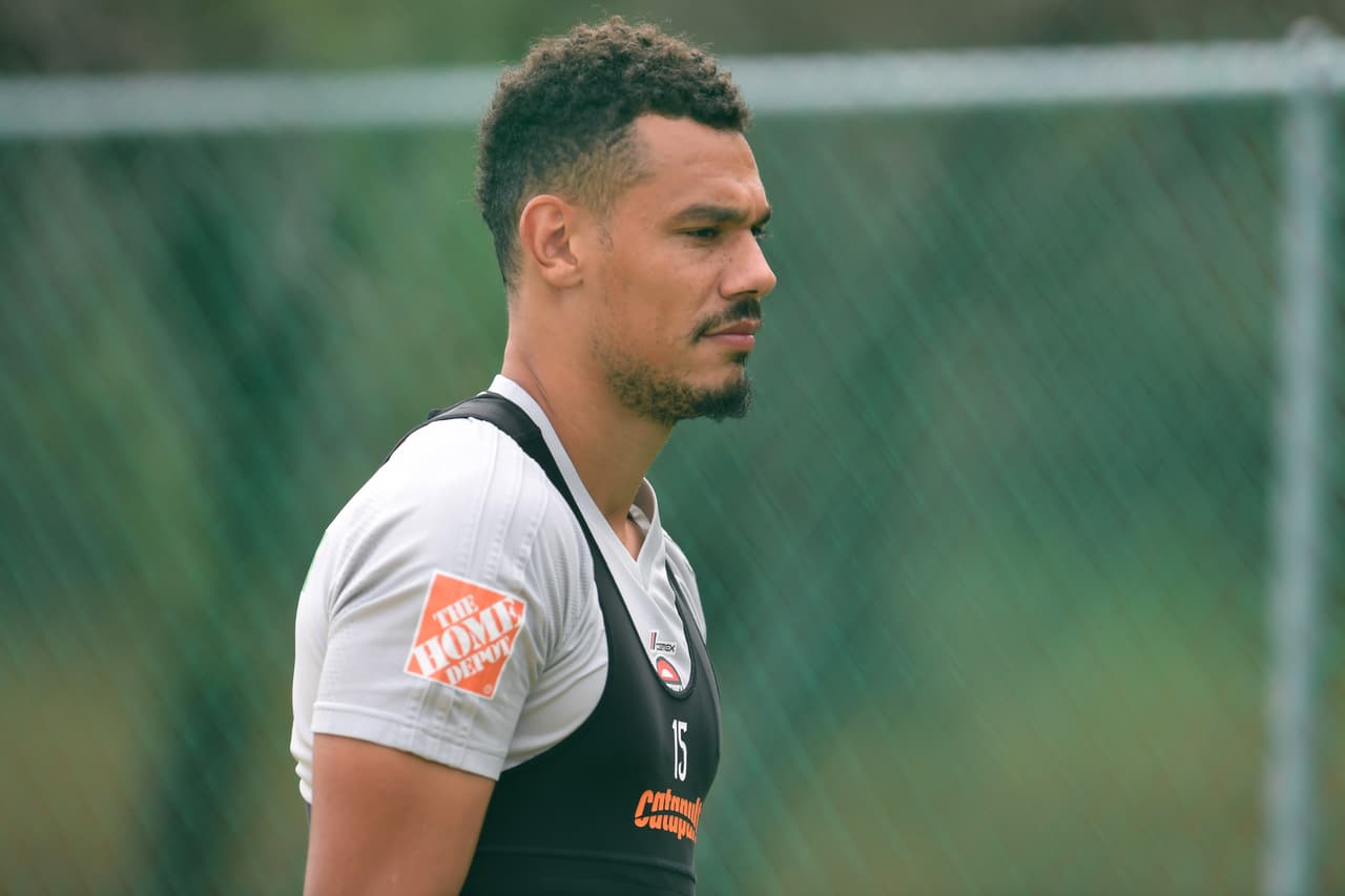 El jugador estaba avalado en seis millones de dólares, por lo que su llegada al club regiomontano generó muchas expectativas.