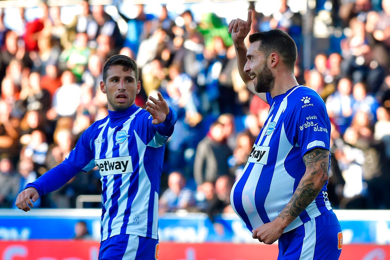 Aprovechando una serie de rebotes en el área, el delantero de 26 años pudo mandar la pelota a la red.
