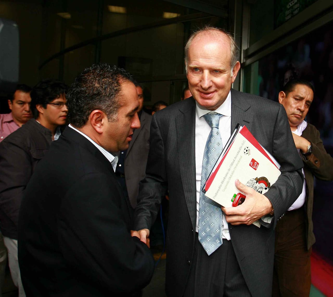 Fallece Jimmy Goldsmith, dueño de Loros de Colima