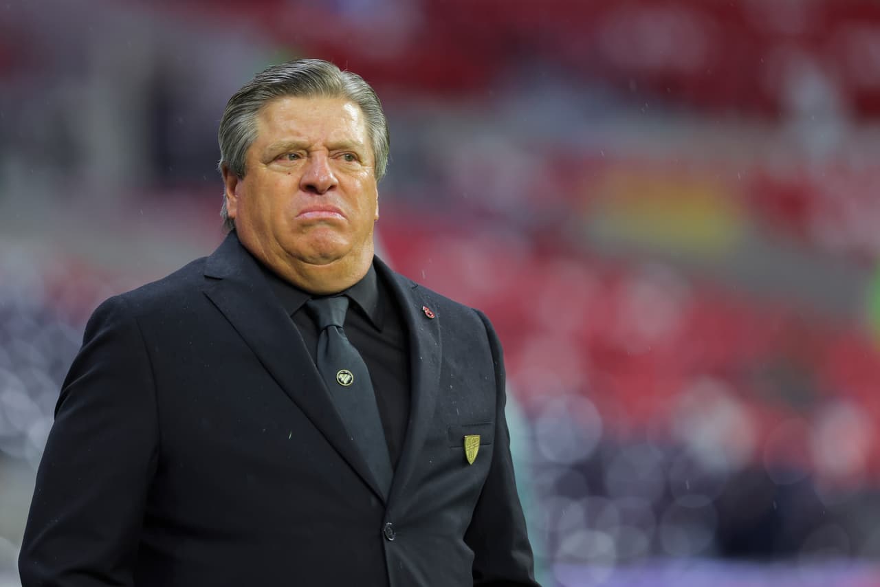Miguel Herrera deja mensaje a Rafa Márquez... y un nuevo raspón al arbitraje