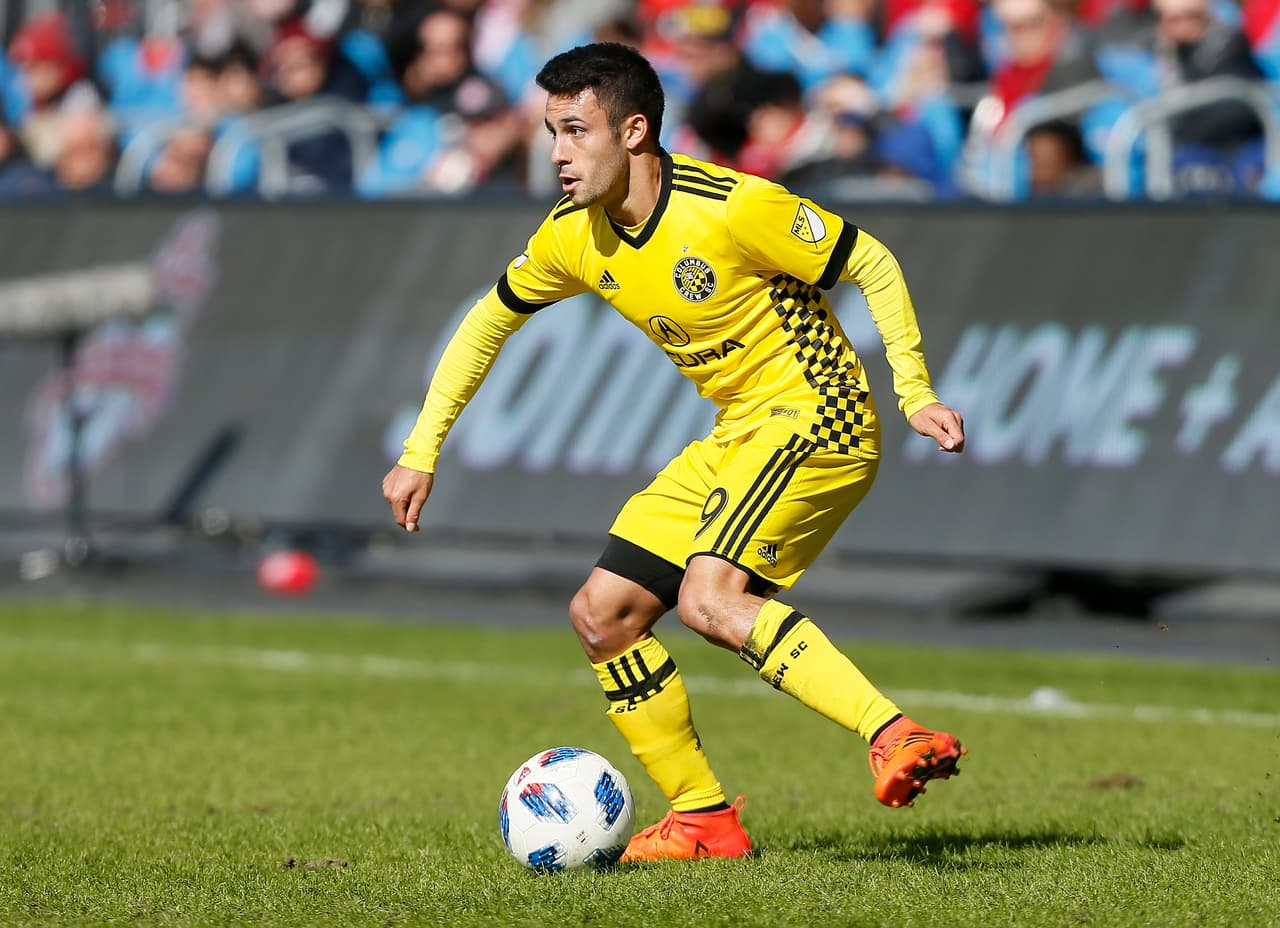 El argentino Milton Valenzuela debutó el sábado en la MLS y fue un valor fundamental para que Columbus Crew se quedara con la victoria en casa del campeón de la liga. (USA Today Images)