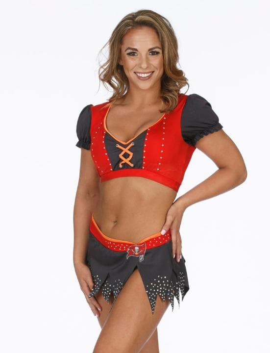 Este es el roster de bellezas que animarán a los Tampa Bay Buccaneers en el 2016. ¡Conócelas!
