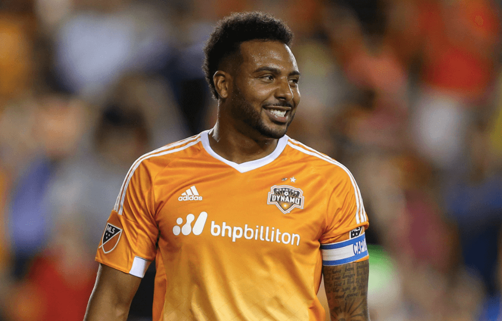 Giles Barnes | Jamaica: El goleador predilecto de Houston Dynamo, no importa como anden los naranjas, Barnes anota goles.