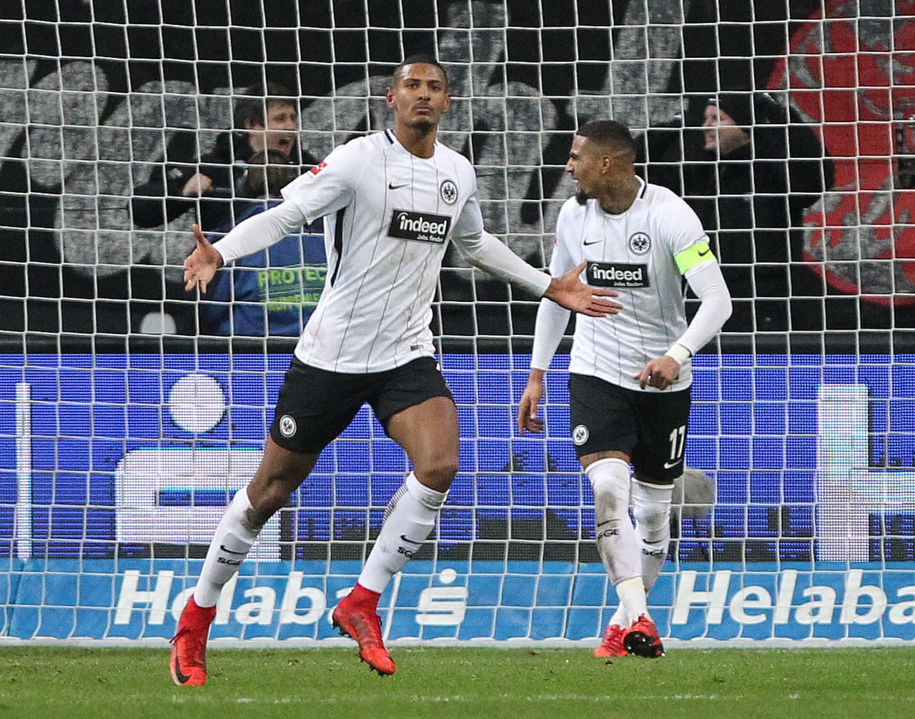 Fue así como al minuto 20 del segundo tiempo, Sebastian Haller puso el 2-0 para tomarse una confianza importante con miras a un triunfo muy valioso.