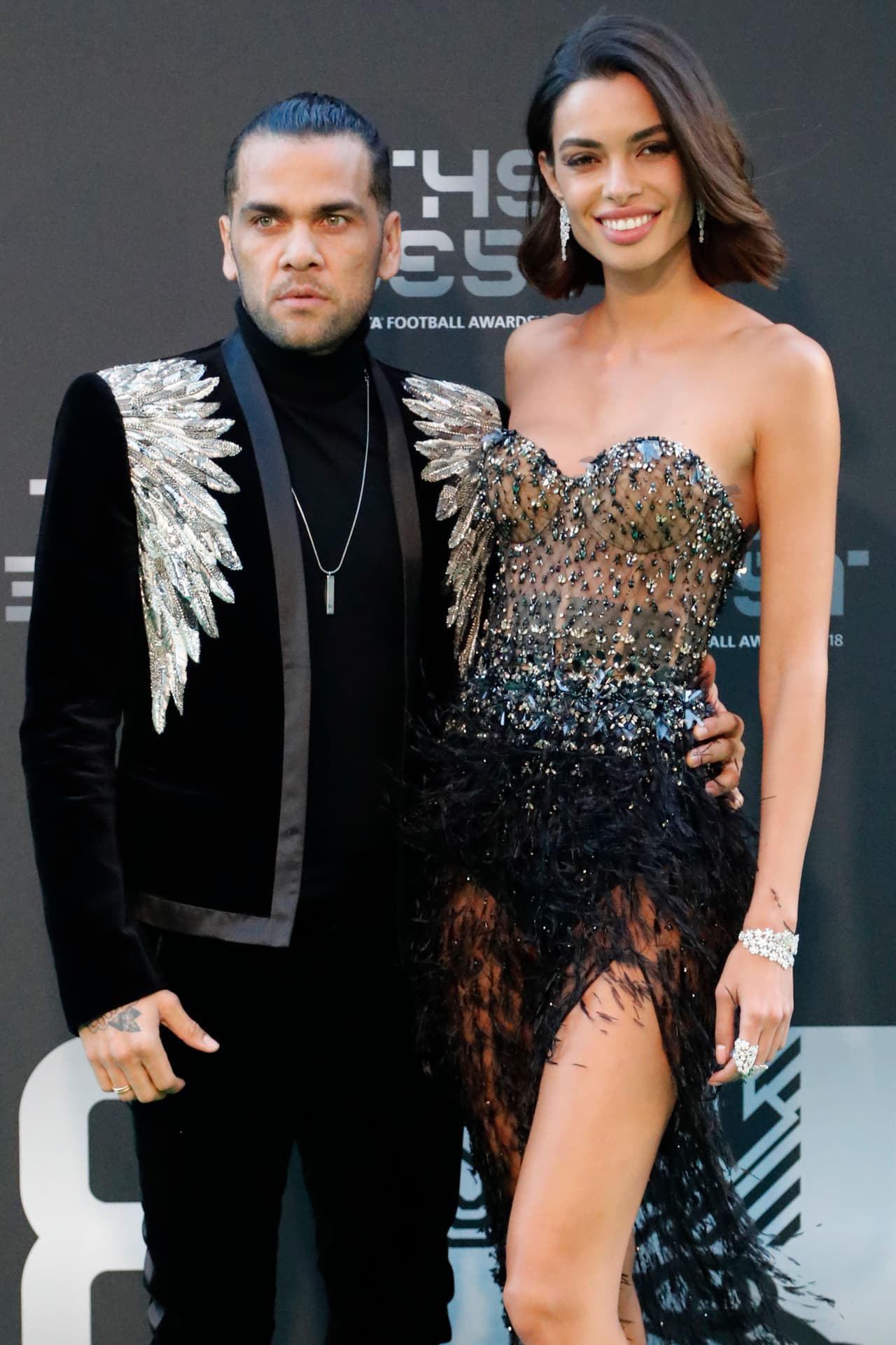 El brasileño Dani Alves y su esposa Joana Sanz.