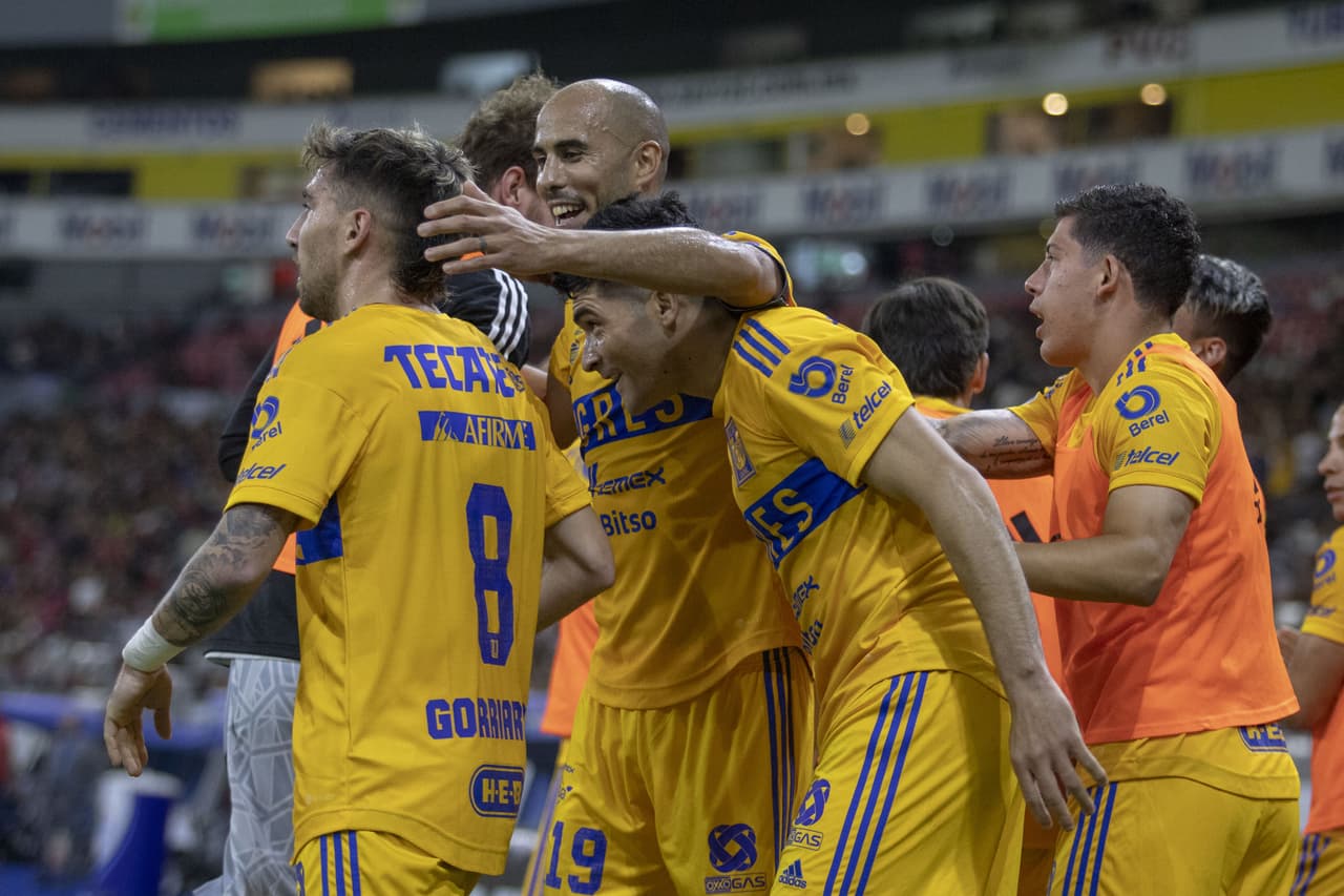 Tigres se llevó una apretada victoria ante Atlas en la Jornada 8 del Clausura 2023 con gol solitario de Nicolás Ibáñez al final del primer tiempo. Los rojinegros nunca se encontraron en el partido pese a que Sebastián Córdova falló un penal al 72. Con la victoria, Tigres llegó a 18 puntos para quedarse en la segunda posición mientras que Atlas suma 6 partidos sin ganar.
