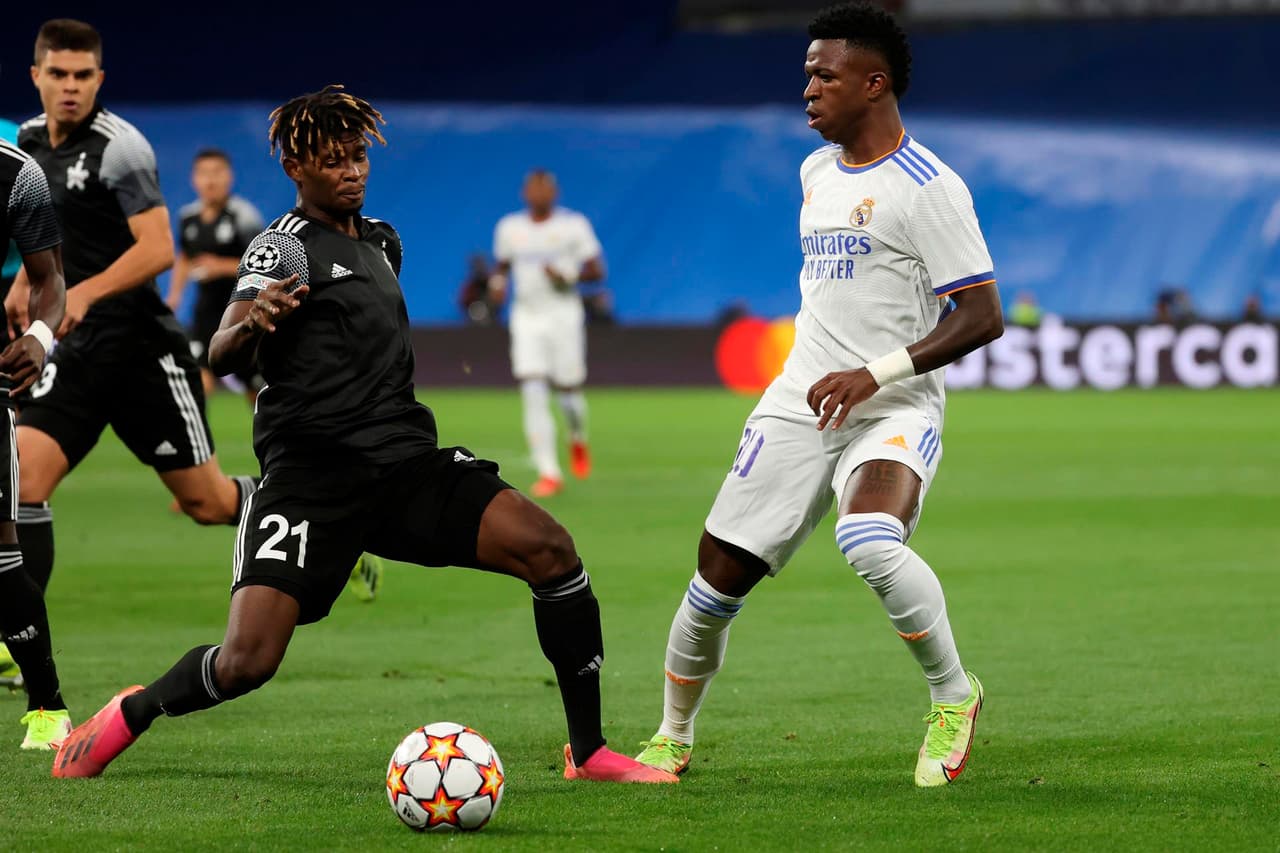 Real Madrid cae en casa ante el Sheriff Tiraspol 2-1 en la fase de grupos de la UEFA Champions League. El equipo moldavo abrió con gol de Jasurbek Yakhshiboev al 25’, pero Karim Benzema igualó el marcador tras cobrar un penalti, pero la visita selló su victoria al 89’ con anotación de Sebastién Thill.