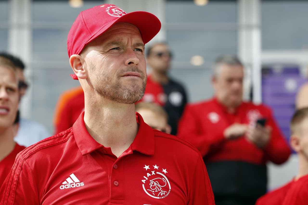 El técnico del Ajax, Erik ten Hag, pensó que Diego Lainez jugaría en su equipo en vez de elegir al Betis.