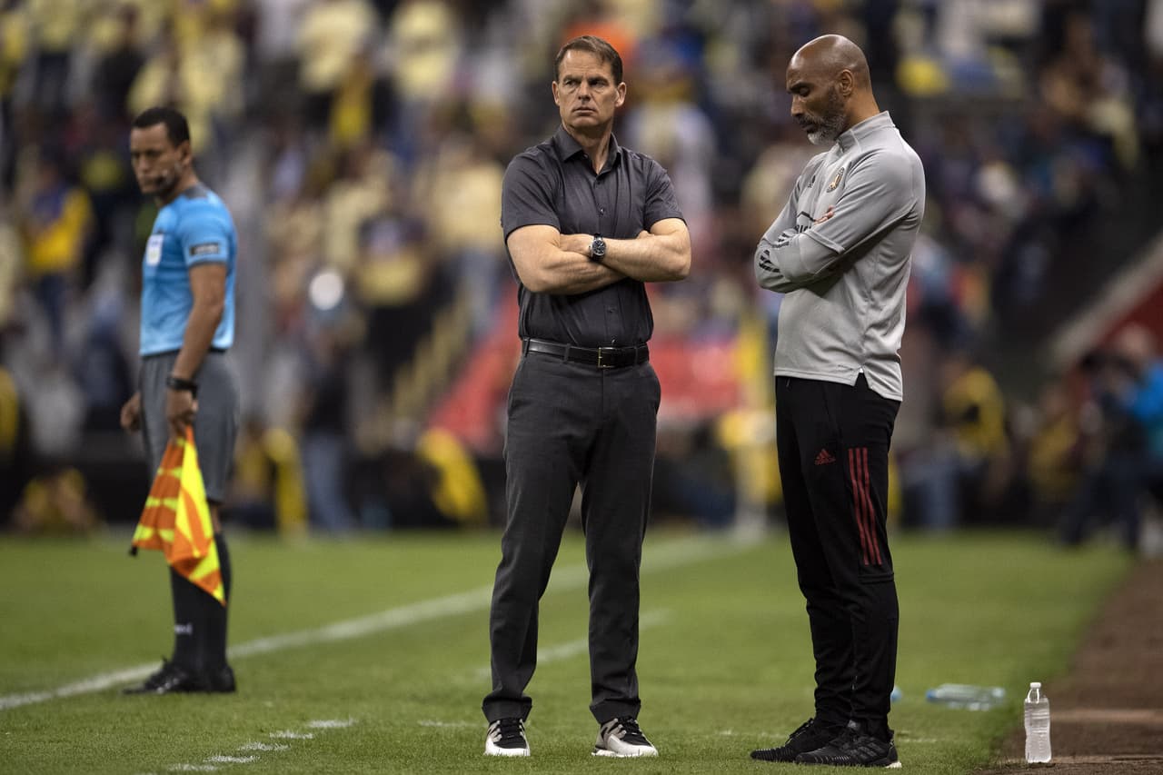 La escuadra que dirige Frank de Boer no ha ganado ningún encuentro como visitante en la presente edición del torneo.