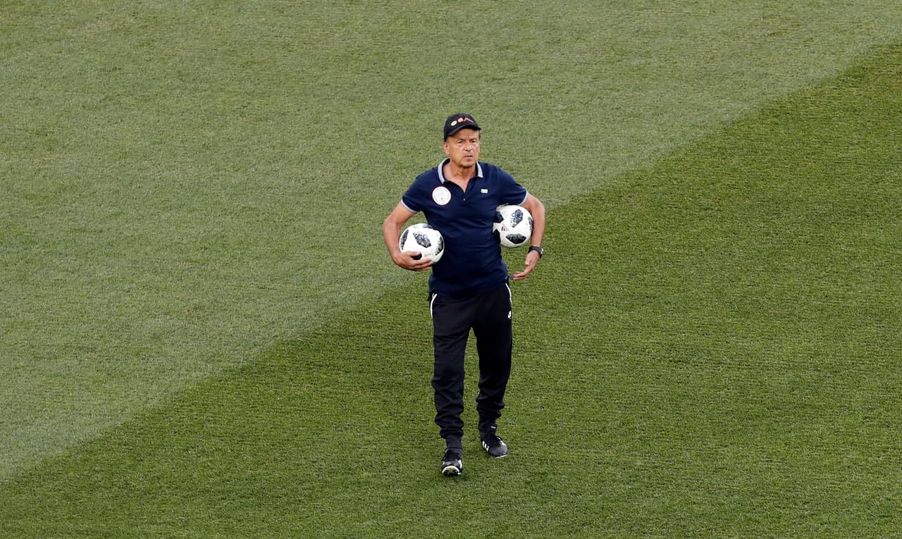 Gernot Rohr, técnico alemán de las 'Súper Águilas', sabe que tiene delante suyo una gigantesca oportunidad para que su equipo revierta el mal comienzo en el Mundial tras la derrota 2-0 ante Croacia.