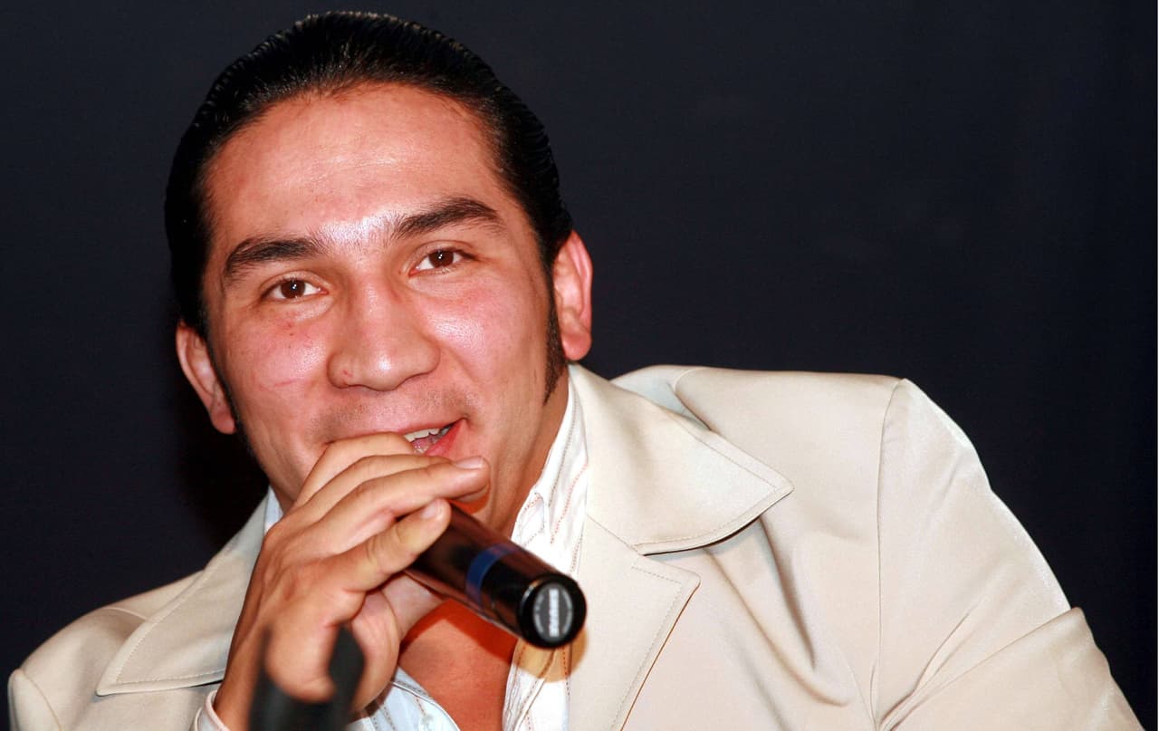 Una de las muertes más trágicas de los últimos años en la lucha libre fue la del Hijo del Perro Aguayo, quien se rompió tres vértebras tras un golpe de Rey Mysterio en plena función.