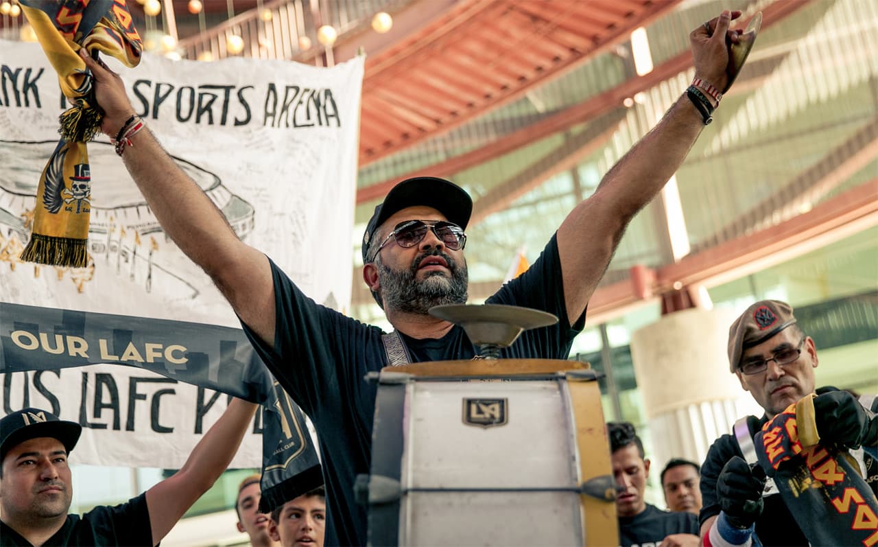 ¿Qué pasó con la barra del extinto Chivas USA? Grupo de aficionados se alista para apoyar al LAFC en 2018