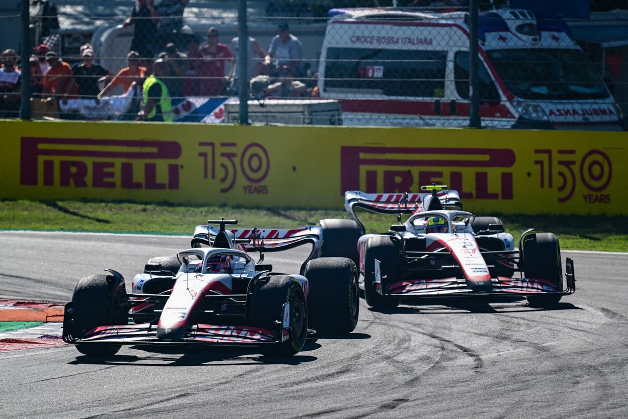 Verstappen ganó en el GP de Monza y el mexicano Sergio Pérez terminó en sexto lugar tras una estrategia que le ayudó a subir posiciones; la carrera finalizó con Safety Car tras abandono de Ricciardo.