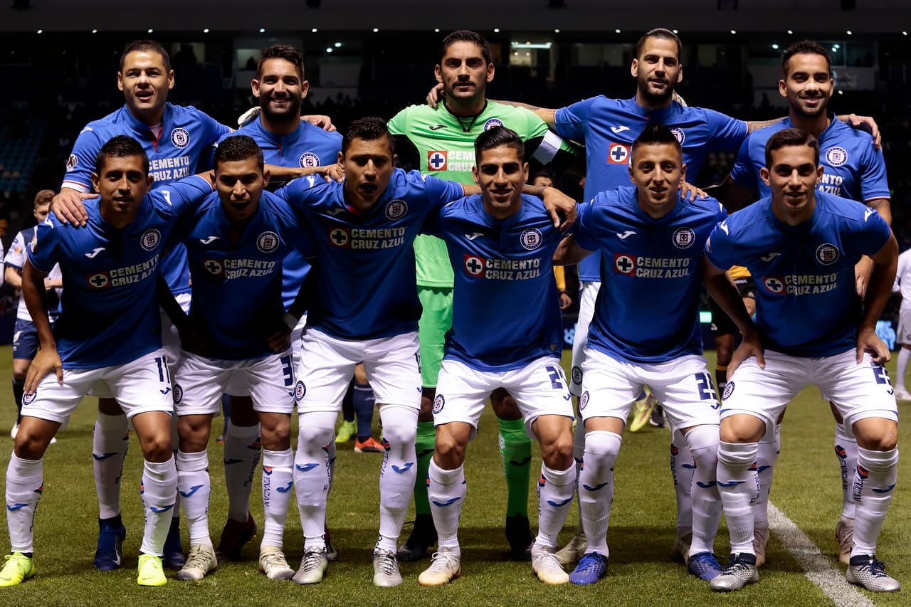 La Máquina presentó a su mejor cuadro para el primer encuentro del campeonato.