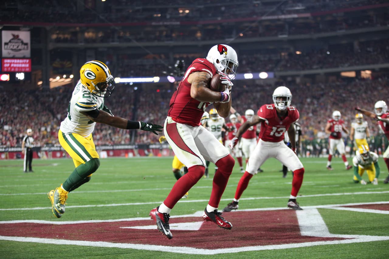 2 ARIZONA CARDINALS Contra los Green Bay Packers no dieron el mejor de sus partidos. Debieron ganar sin llegar al periodo de tiempo extra. Lo que dicta la estrategia es una cosa y lo que piensa Bruce Arians es otra.