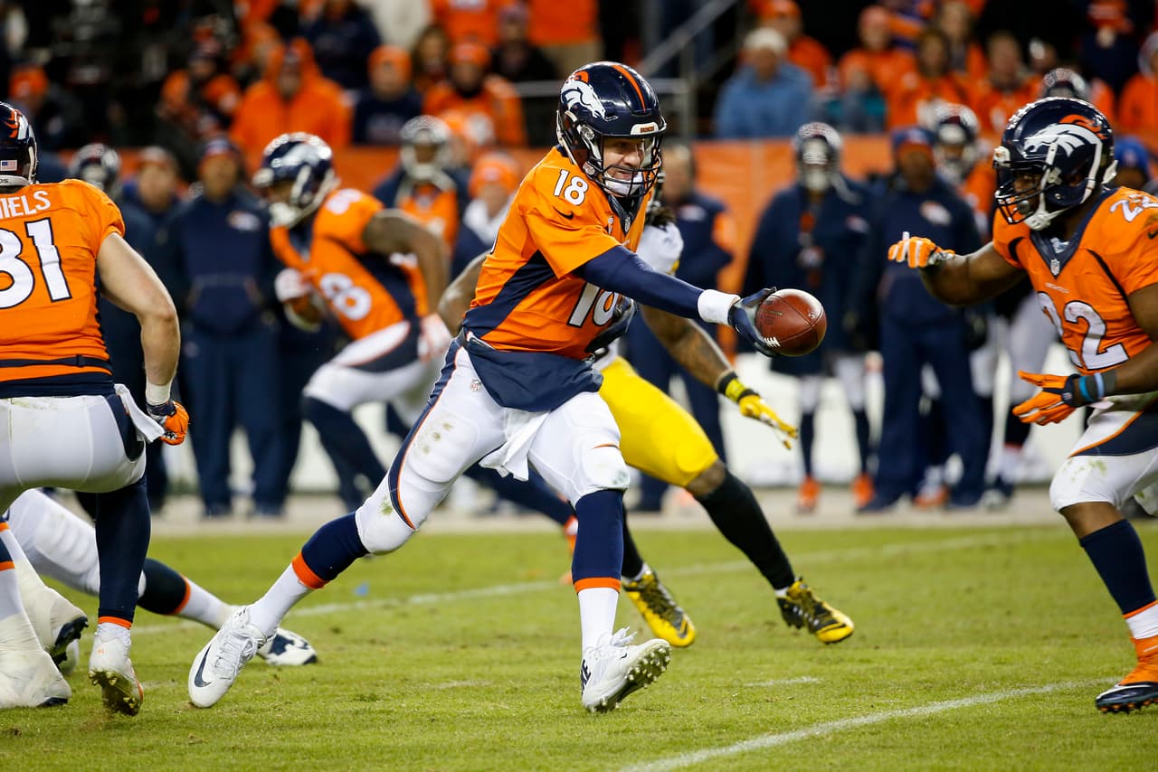 DENVER BRONCOS El dato negativo, curiosamente, es la ofensiva con Peyton Manning o Brock Osweiler. Es extraño escribir que una ofensiva encabezada por Peyton no funciona, sin embargo, está a un paso del Super Bowl que, de llegar, con buenas posibilidades de ganarlo.