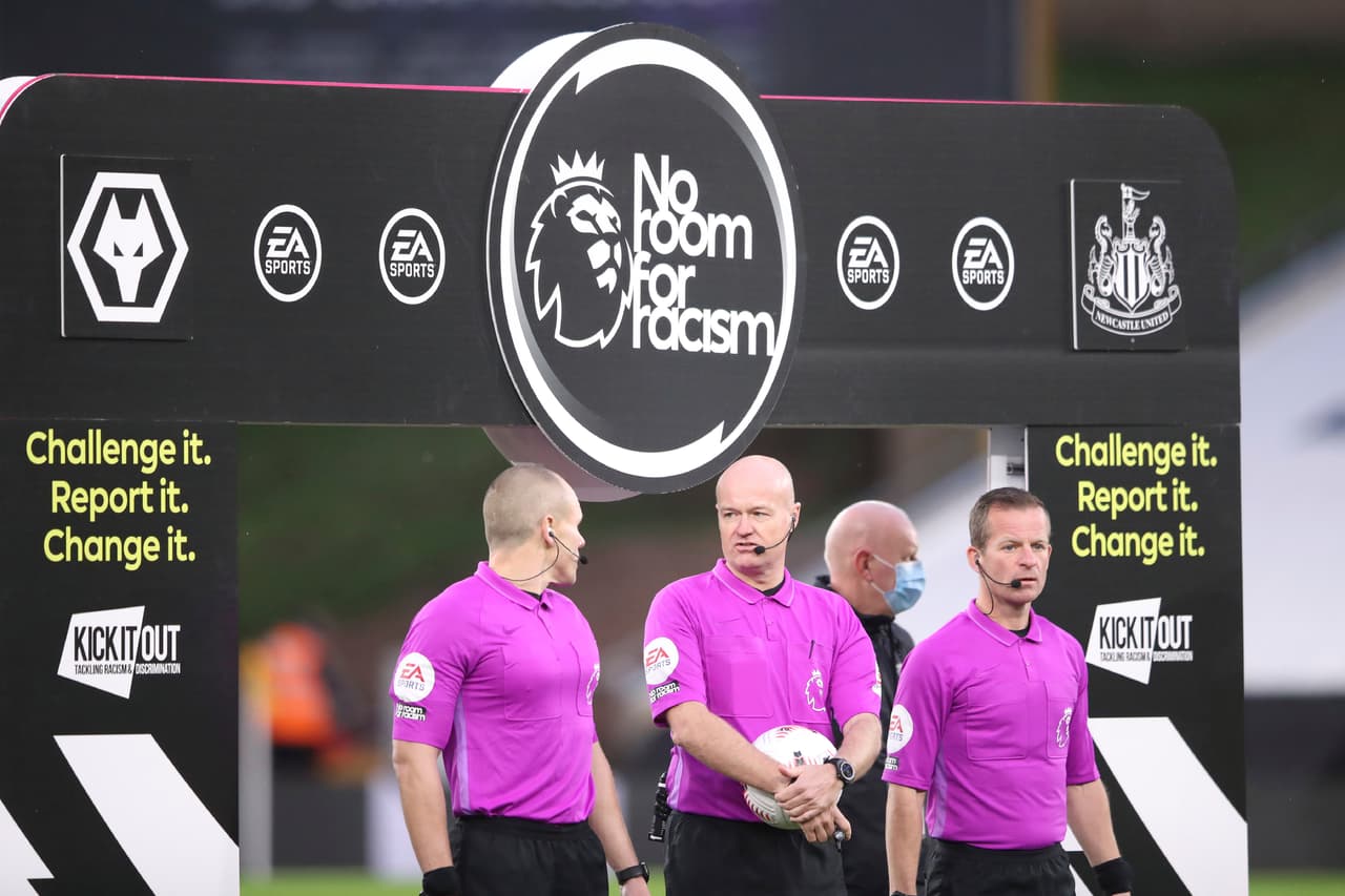 De último minuto empata Newcastle ante el Wolverhampton en el Estadio Molineaux. El mexicano Raúl Jiménez anotó el primer gol del encuentro, pero fue al minuto 88 cuando Jacob Murtphy le da el gol del empate a los 'Magpies' en la quinta jornada de la Premier League.