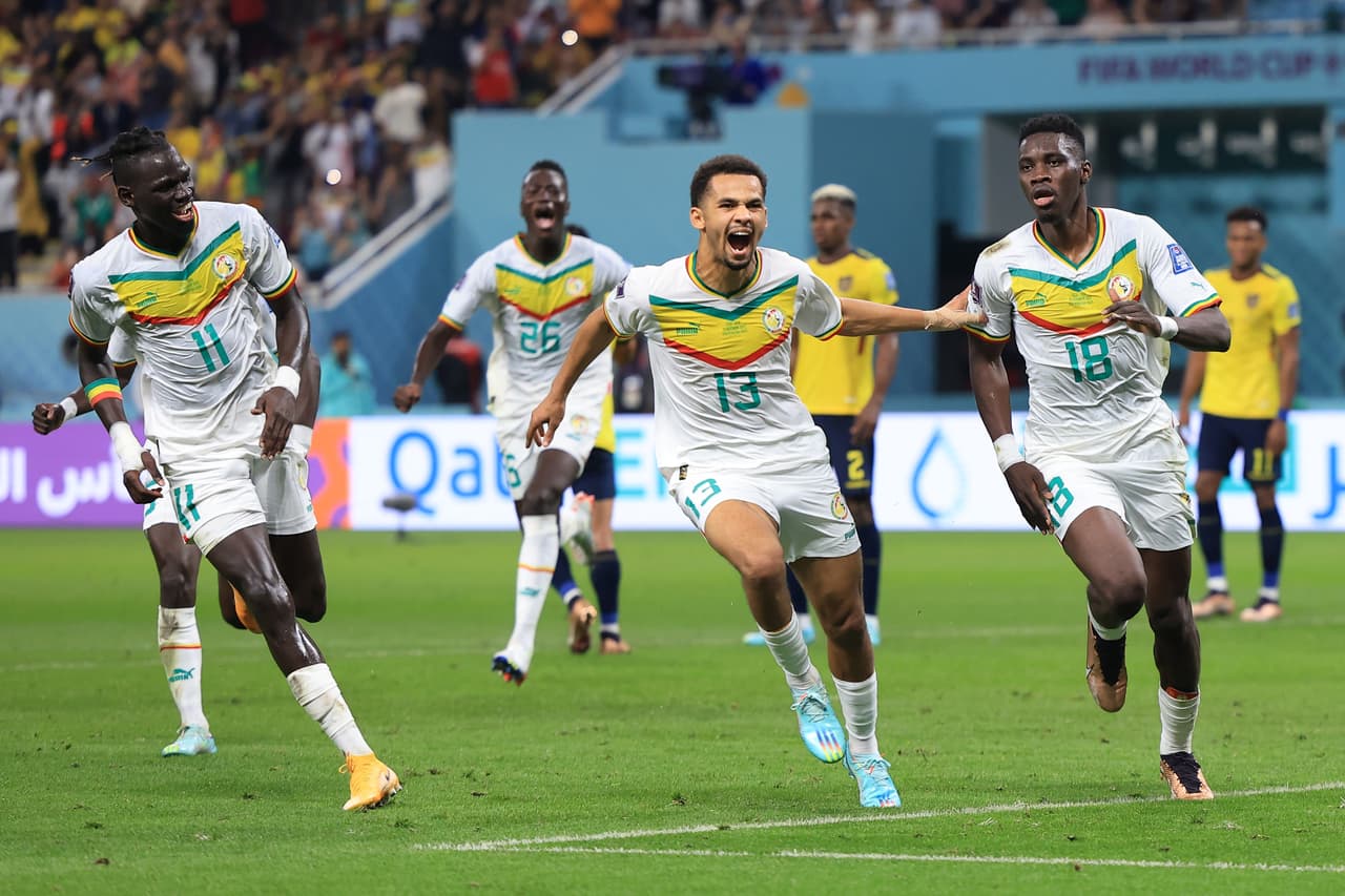 Senegal venció 1-2 a Ecuador con goles de Ismaila Sarr (44’) y Kalidou Koulibaly (70’) para eliminar a La Tri y clasificar a los Octavos de Final del Mundial Qatar 2022.