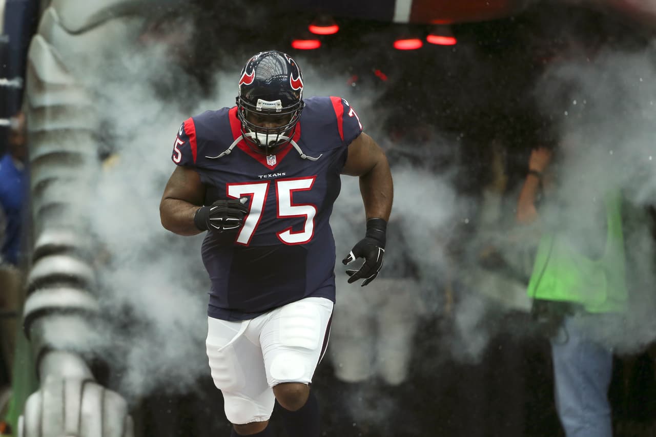 Vince Wilfork anuncia su retiro con creativo comercial de BBQ