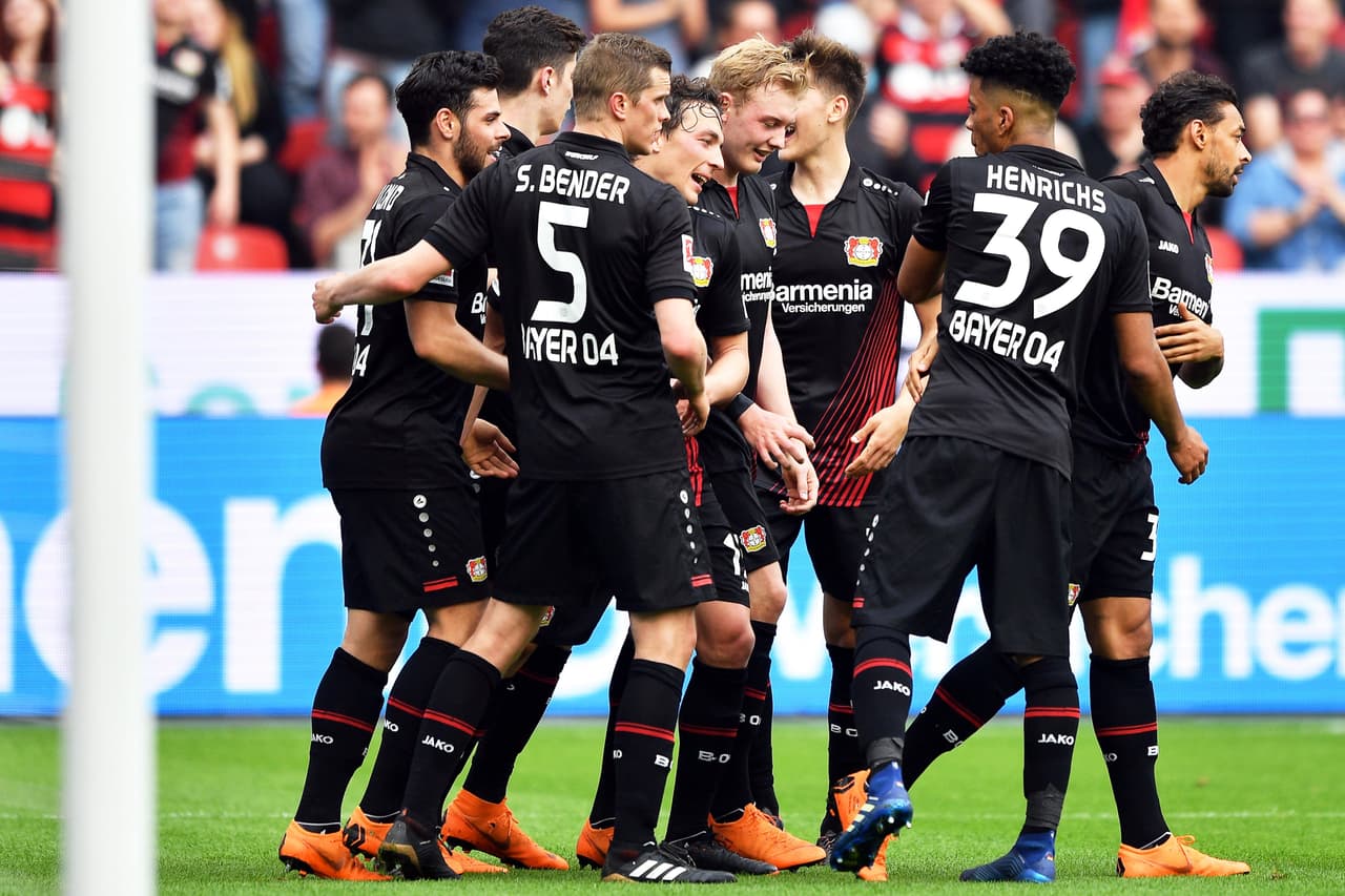 La cuenta aumentó y puso a Volland como la gran figura, a pesar de que Karim Bellarabi fue quien le sirvió la pelota en el tercero y cuarto gol.