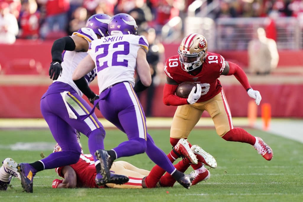 San Francisco se impone 27-10 a los Minnesota Vikings en el Levi's Stadium.