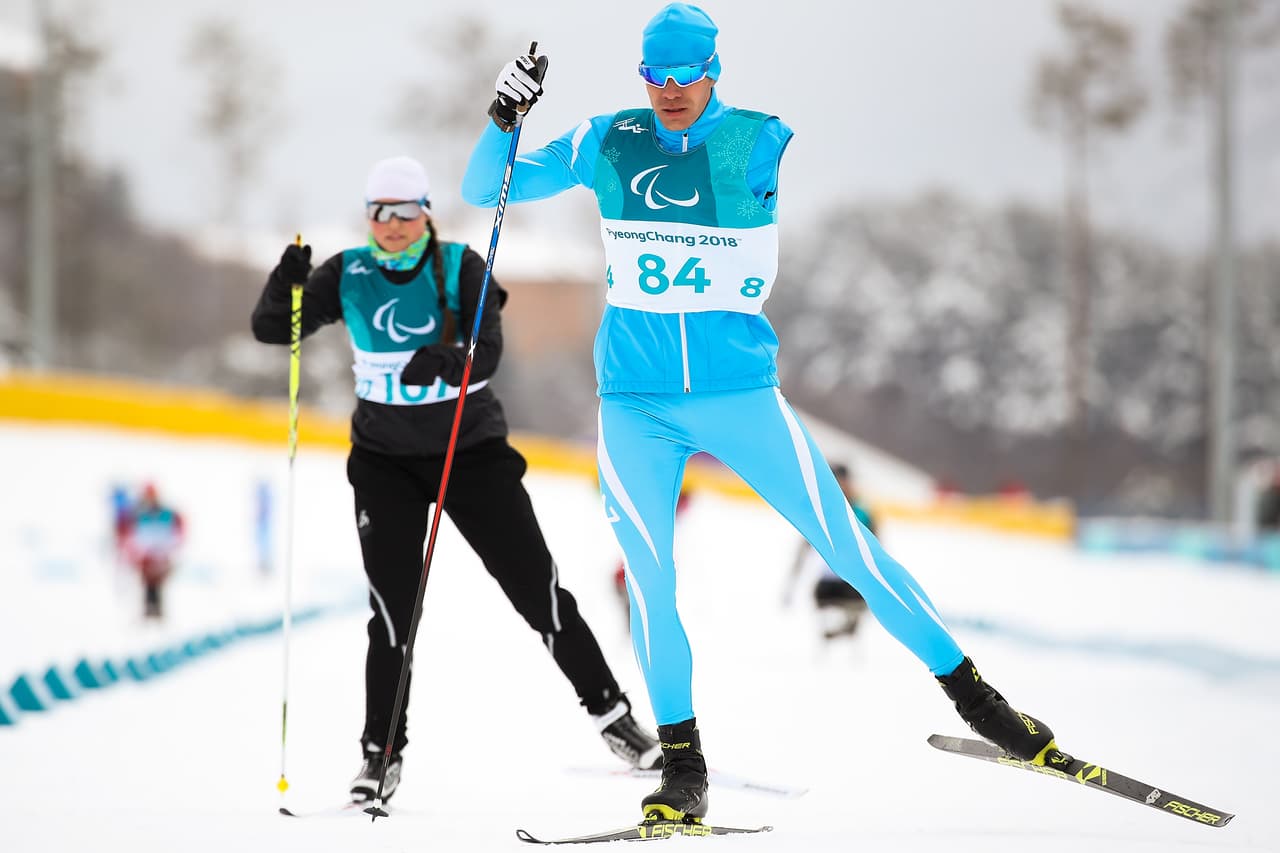 Los atletas con capacidades diferentes son una vez más ejemplo en el deporte. Esta vez en los Juegos Paralímpicos de Invierno en Corea del Sur, donde superan dificultades con voluntad y disciplina de hierro.