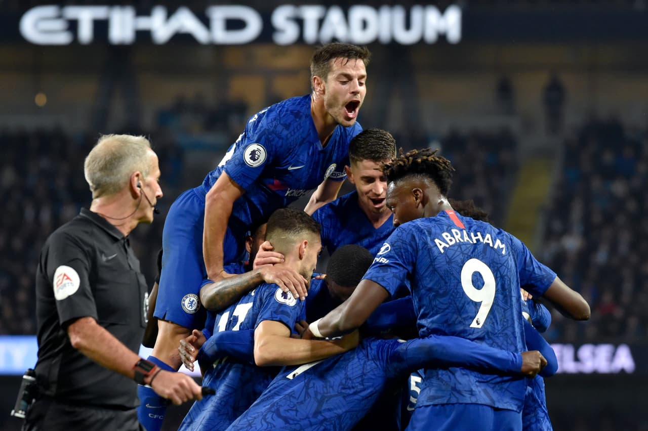 Con goles de Kevin De Bruyne al 29 y Riyad mahrez al 29, el Manchester City remonta y se queda con los puntos.