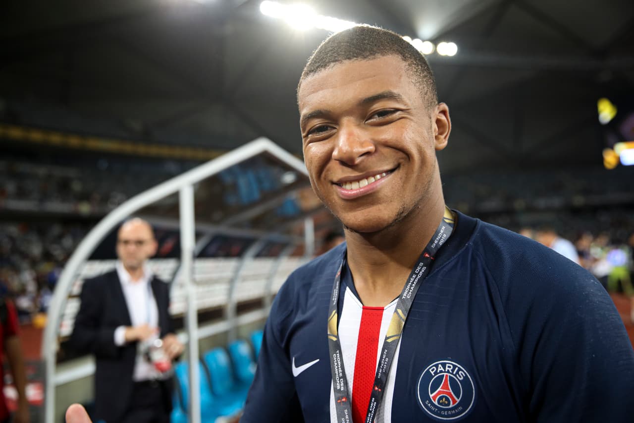 PSG quiere retener a Mbappé a billetazos, ¿se aleja del Madrid?