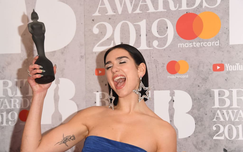 Dua Lipa, tras compartir imágenes de la locación en sus redes sociales, los fanáticos inmediatamente se trasladaron al inmueble.