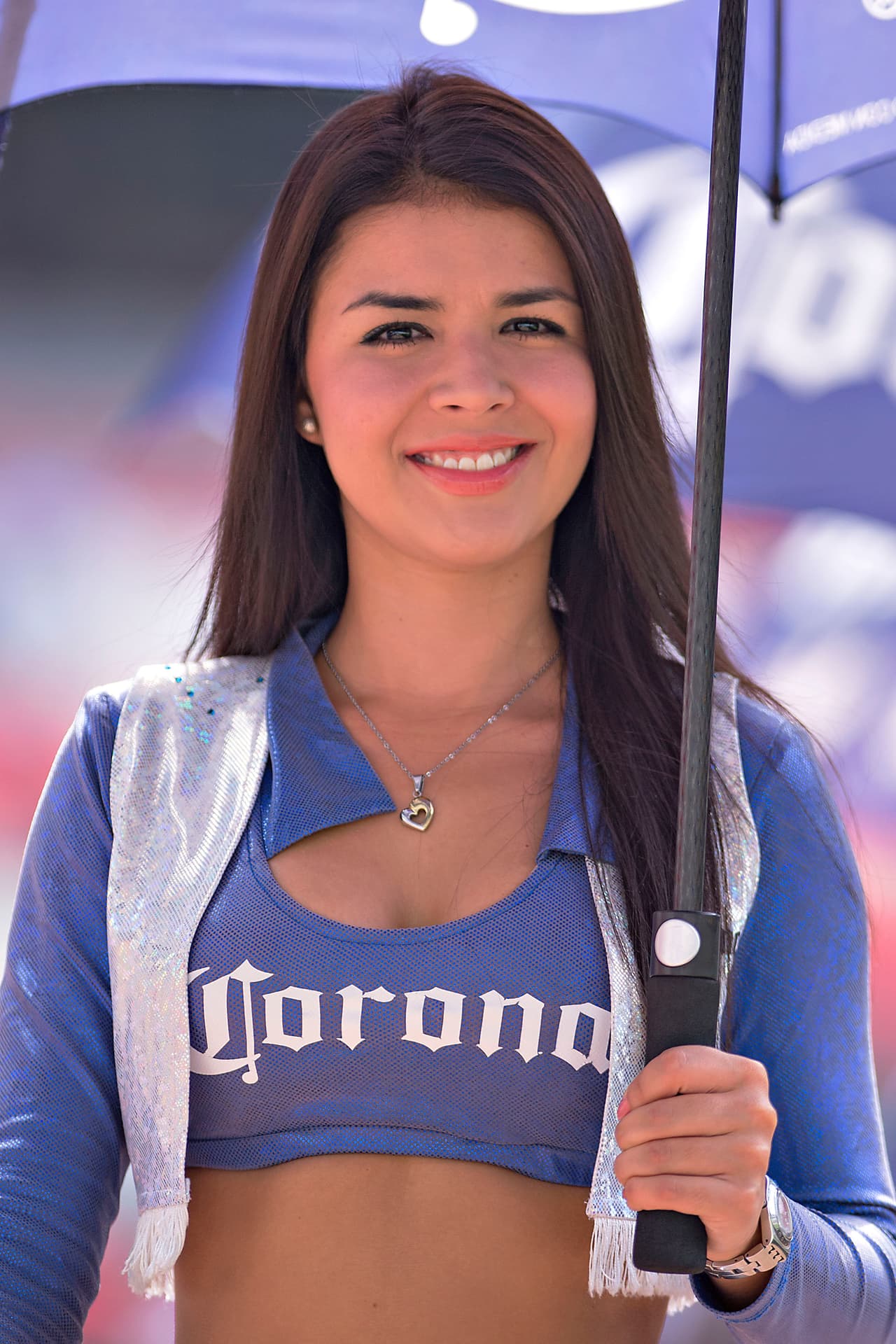 La belleza de las porristas en la fecha 16