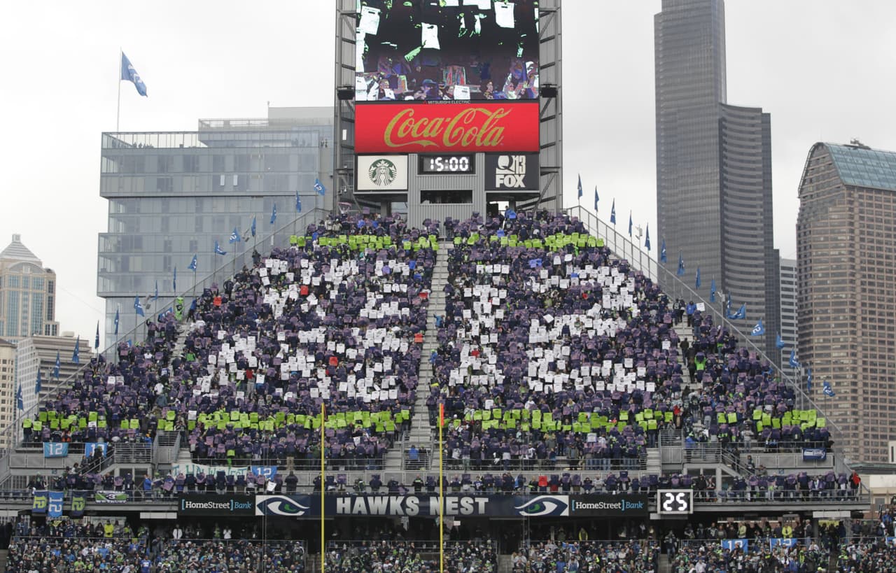 #1 CenturyLink Field (Seattle Seahawks): No se puede negar el reto de ganarle a los Seahawks en casa. Incluyendo la postemporada, Pete Carroll ha logrado una marca increíble en casa de 26-2 en las últimas tres temporadas (8-0, 9-1 and 9-1), junto con la energía ininterrumpida del jugador #12. La acústica del estadio hace imposible que los contrarios puedan comunicarse, lo que limita a las ofensivas hacer ajustes en la línea de scrimmage (AP-NFL).