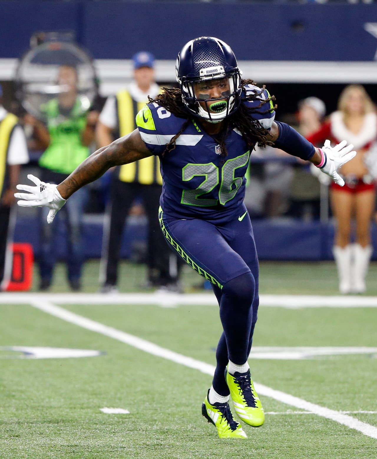 Shaquill Griffin logró una de las 4 capturas de mariscal de campo de la defensiva de Seattle, que lograron controlar a la ofensiva rival.