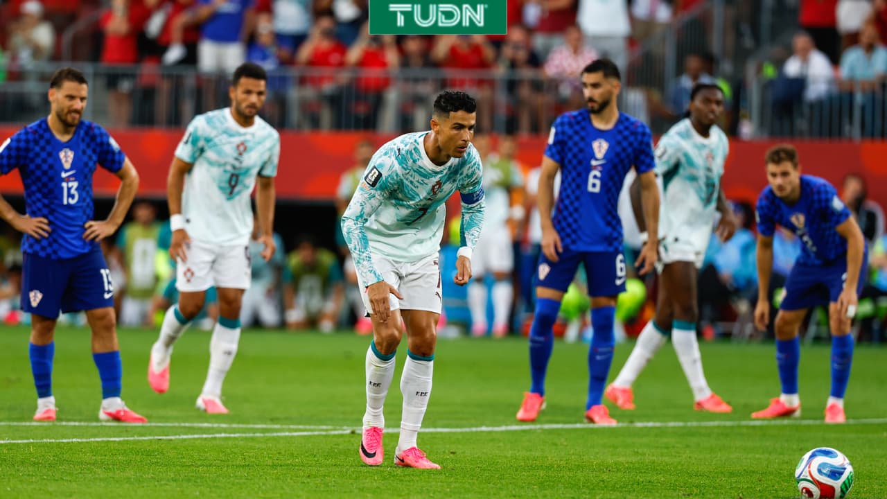El curioso ritual religioso de Cristiano Ronaldo previo penal