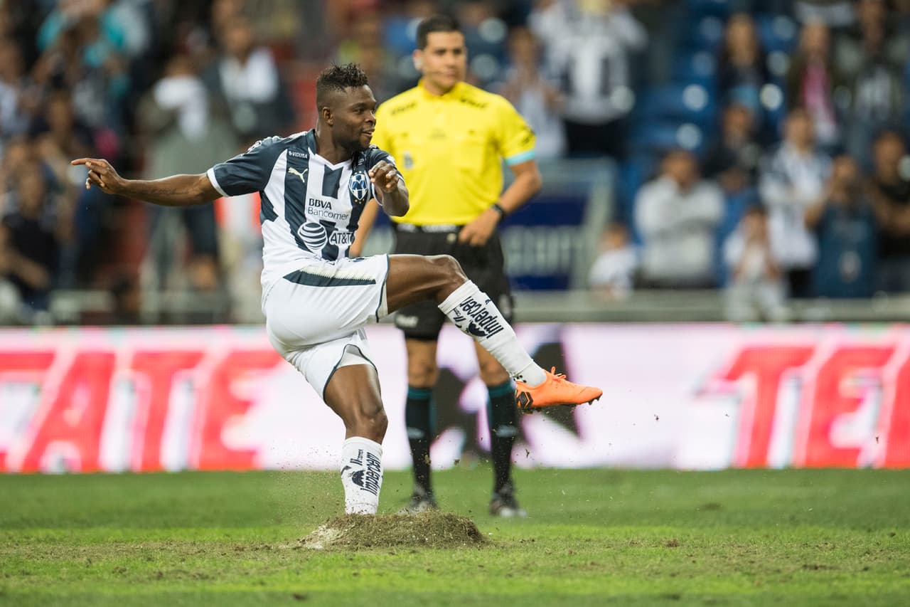 El colombiano Avilés Hurtado, lejos del nivel goleador del pasado, falló y su mal remate implicó la eliminación del Monterrey en Copa MX.