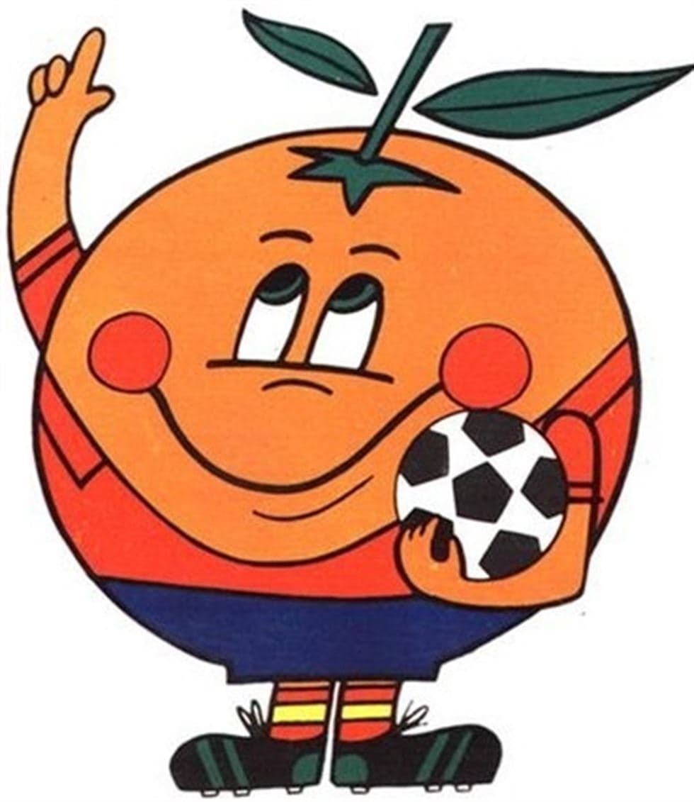 <b>España 1982 - </b>Naranjito, una naranja futbolista para reforzar la imagen de esta fruta como típica del país ibérico.