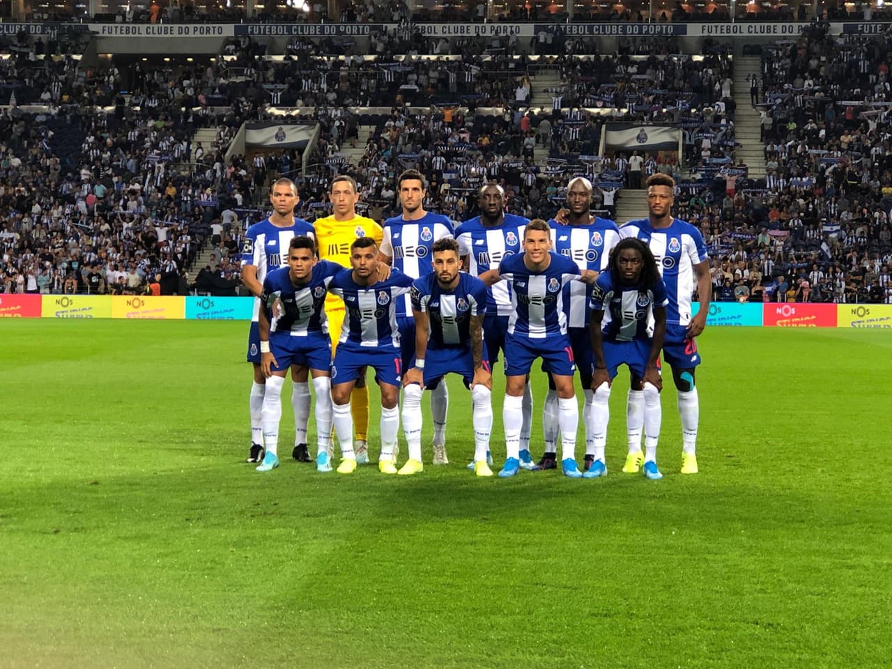 Los ex americanistas, Mateus Uribe y Agustín Marchesín iniciaron en el partido al igual que Jesús Corona, quien se ha ganado la titularidad a pulso.