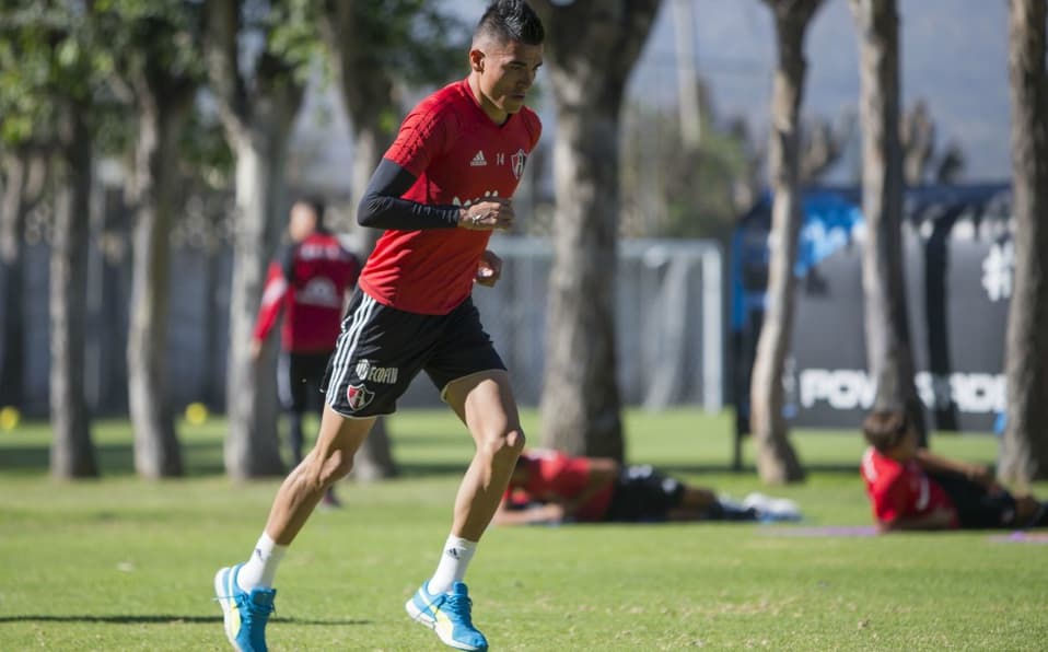 Luis 'Hueso' Reyes da positivo por coronavirus con Atlas