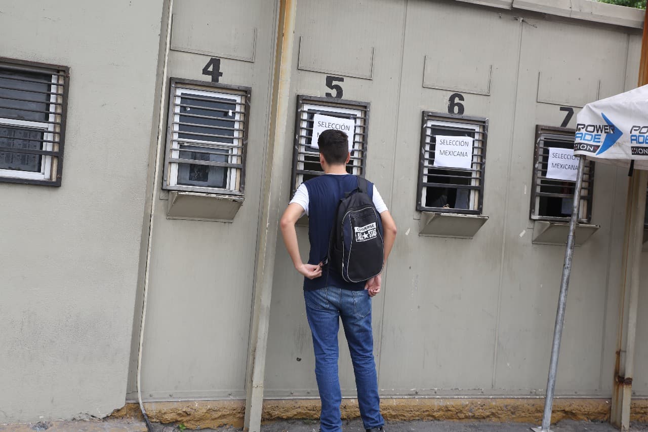 Pero los últimos reportes indican que solamente se pueden ya conseguir algunas entradas de localidades preferentes a través del sistema Ticketmaster.