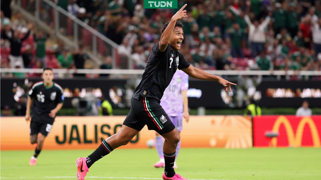 Luis Romo predijo y dedicó su gol vs. Corea a su esposa