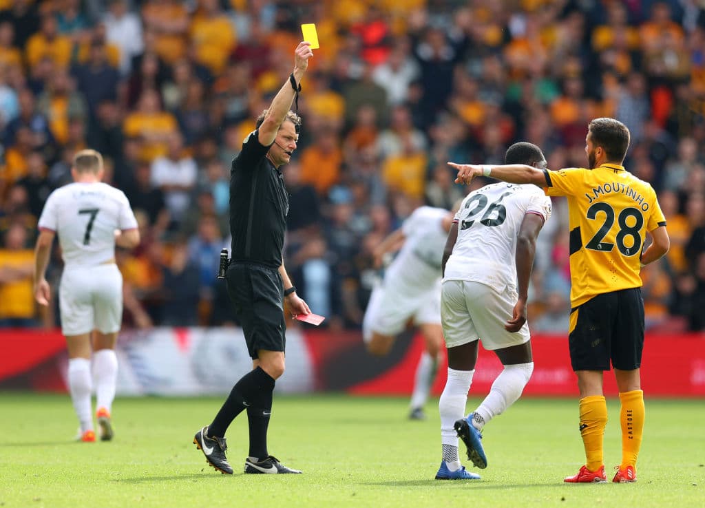 El Brentdford continúa dándole alegrías a su afición y consiguen su segunda victoria luego de vencer 0-2 al Wolverhampton.
