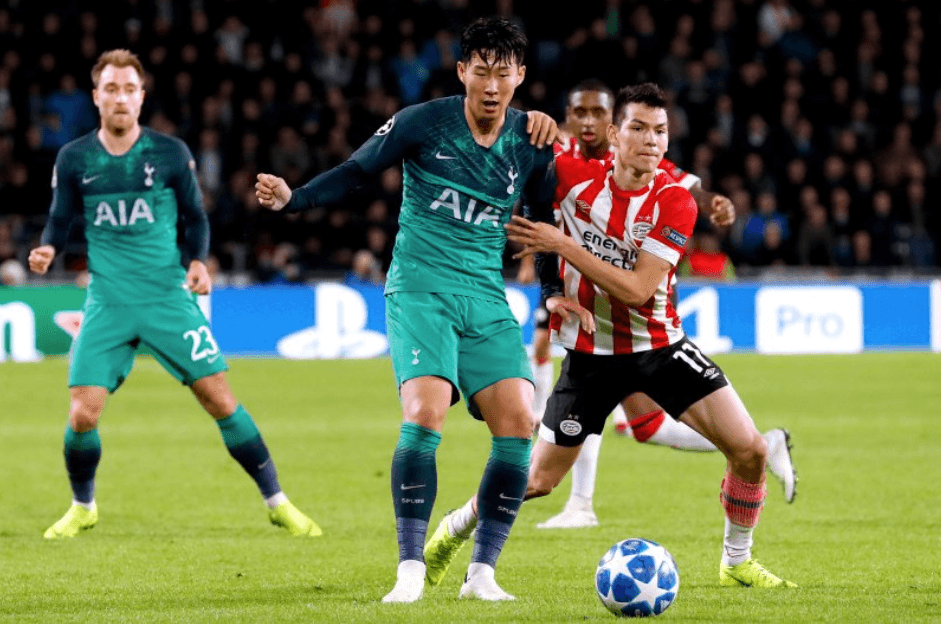 En líneas generales, un buen partido del mexicano sobre todo por sus 'diabluras' –gol y la falta de Lloris– que fueron determinantes para el empate de su equipo.