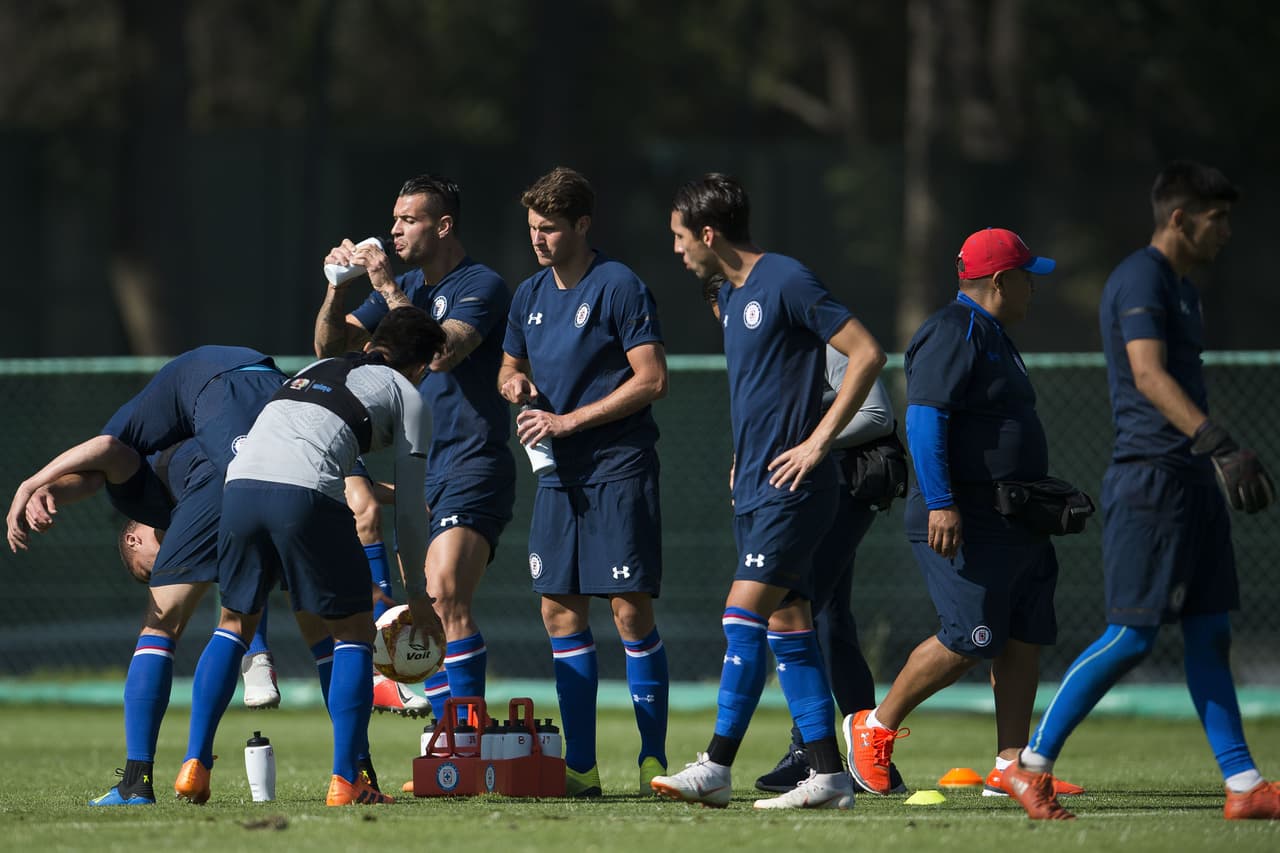 La nómina con la que cuenta Cruz Azul es su mejor soporte para no depender de talentos individuales y mantenerse dominante en el torneo.