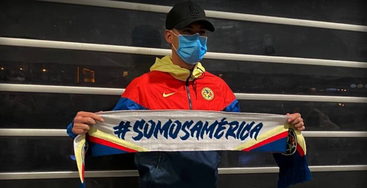 Mauro Lainez ya viste los colores del América